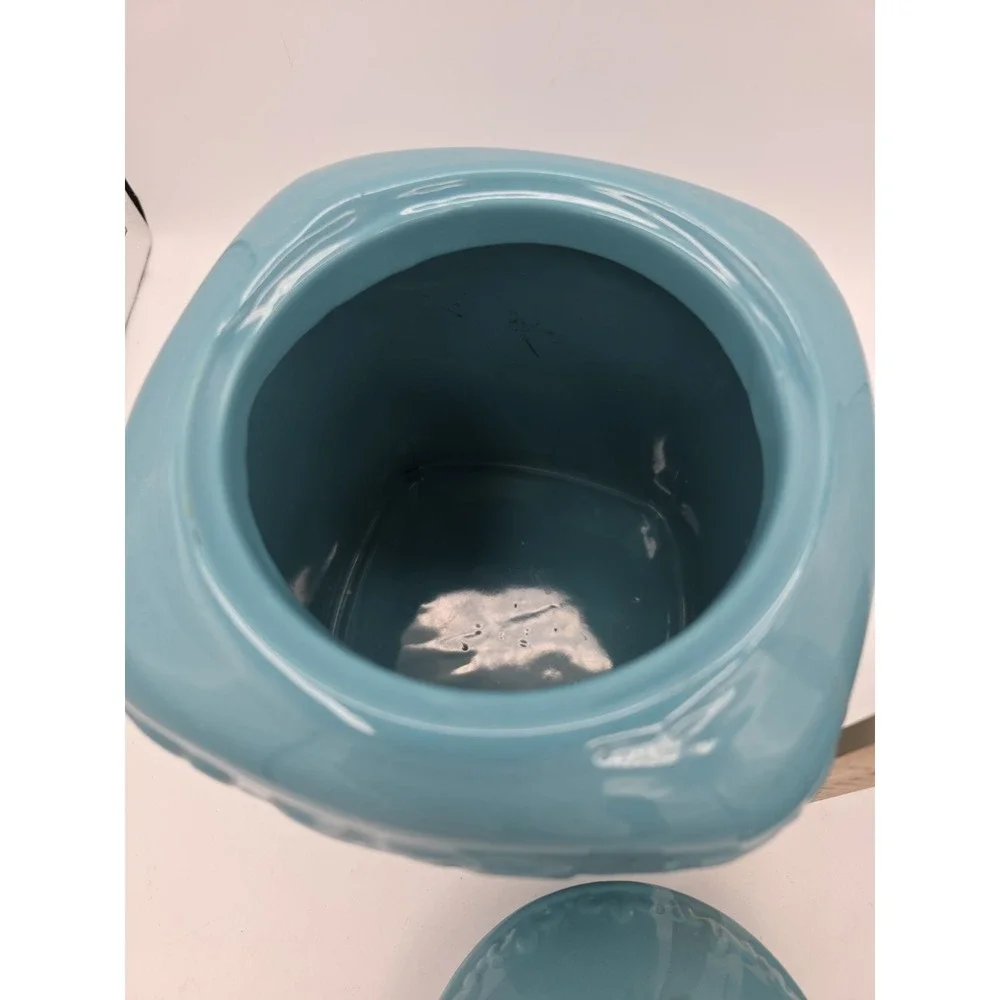 Drake Design Tuscan Scroll Fleur De Lis Turquois Square Canister No Base 11 1/2